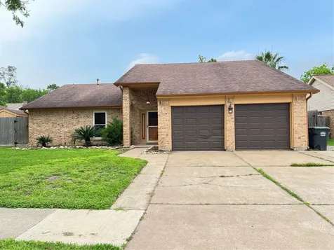 2417 Colleen Drive Pearland TX 77581