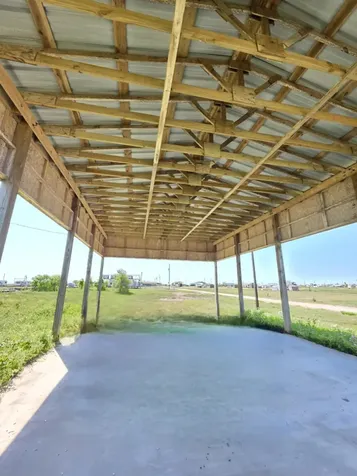 900 Mariner Street Sargent TX 77414