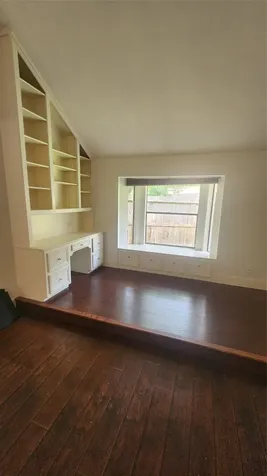 2127 Manor Green Drive Houston TX 77077