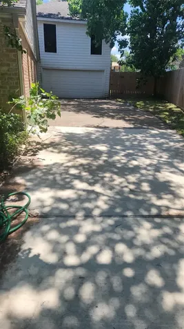 2127 Manor Green Drive Houston TX 77077