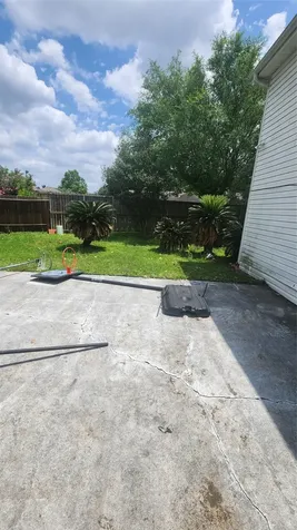 2127 Manor Green Drive Houston TX 77077