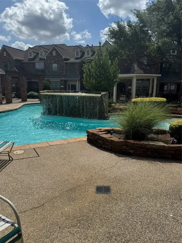 506 Cypress Vista W 2 Houston TX 77094