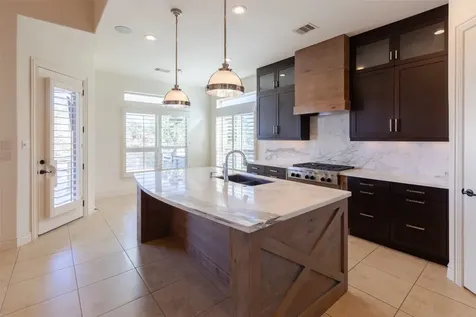 846 Coastal Court League City TX 77573