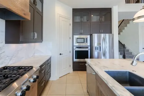 846 Coastal Court League City TX 77573
