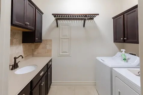 846 Coastal Court League City TX 77573