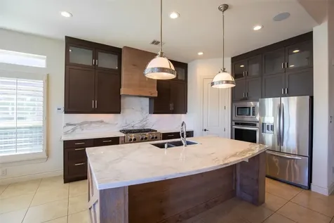 846 Coastal Court League City TX 77573
