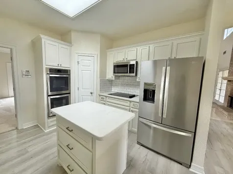302 Buckingham Drive Port Neches TX 77651