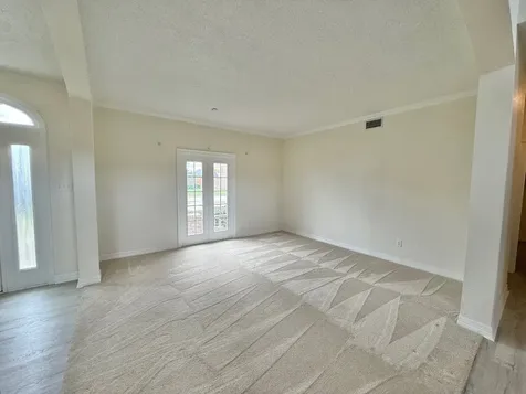 302 Buckingham Drive Port Neches TX 77651