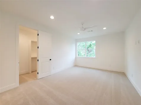 1922 Norcrest Dr Drive Houston TX 77055