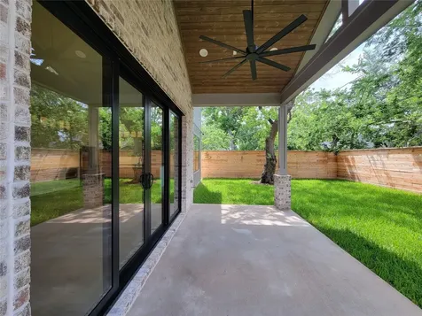 1922 Norcrest Dr Drive Houston TX 77055