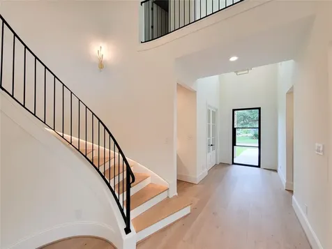 1922 Norcrest Dr Drive Houston TX 77055