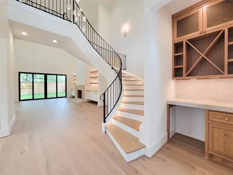 1922 Norcrest Dr Drive Houston TX 77055