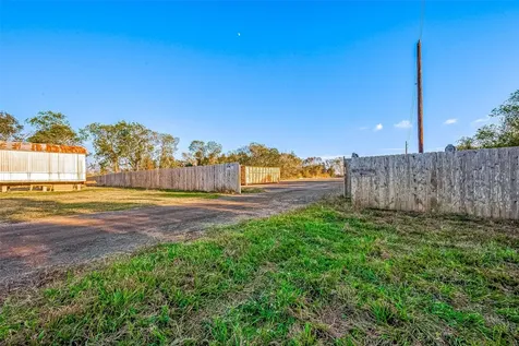 100 Mulcahy Street 264 Damon TX 77430