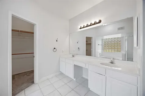 15 Finetta Lane Alvin TX 77511