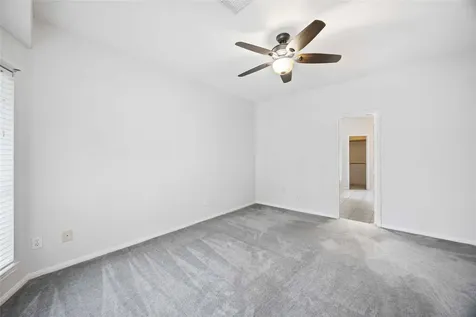 15 Finetta Lane Alvin TX 77511