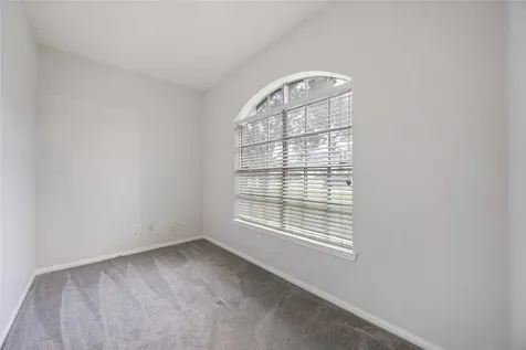 15 Finetta Lane Alvin TX 77511