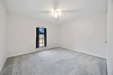 15 Finetta Lane Alvin TX 77511