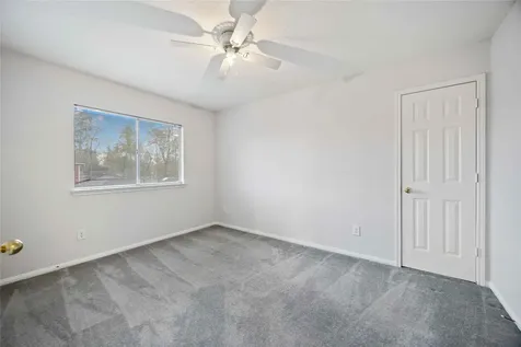 15 Finetta Lane Alvin TX 77511