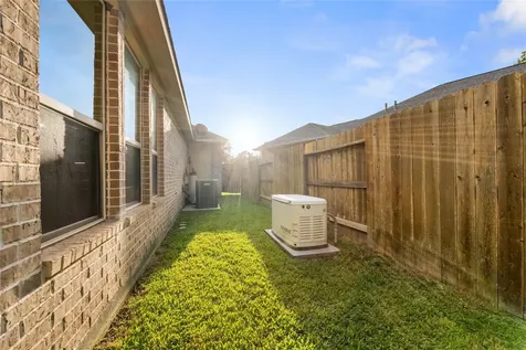 120 Crinium Lily Court Montgomery TX 77316