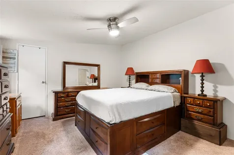 4521 Grand Oaks Drive Willis TX 77378