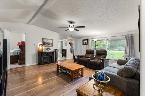 4521 Grand Oaks Drive Willis TX 77378