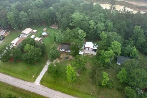 4521 Grand Oaks Drive Willis TX 77378