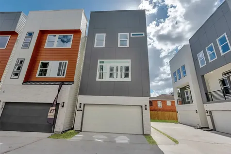 1805 Emir Street H Houston TX 77009