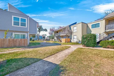 5625 Antoine Drive 1203 Houston TX 77091