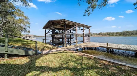 6250 County Road 659 Brazoria TX 77422