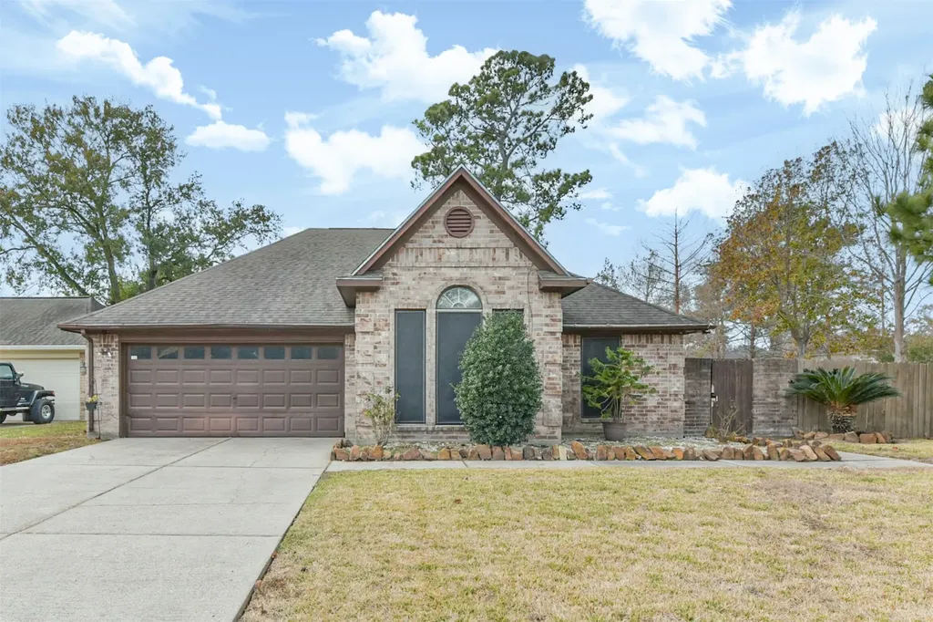338 Grand Oaks Boulevard Houston TX 77015