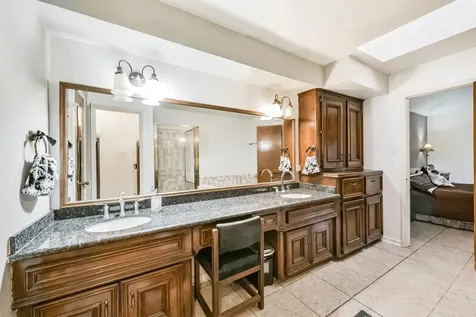 338 Grand Oaks Boulevard Houston TX 77015