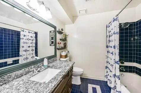 338 Grand Oaks Boulevard Houston TX 77015