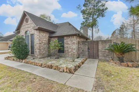 338 Grand Oaks Boulevard Houston TX 77015