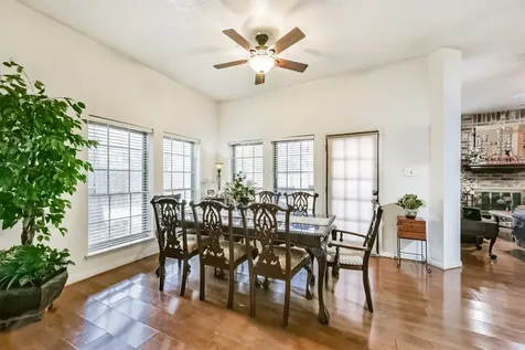 338 Grand Oaks Boulevard Houston TX 77015