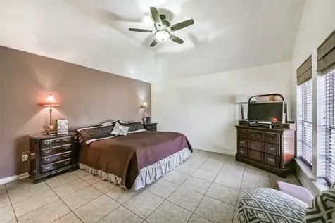 338 Grand Oaks Boulevard Houston TX 77015