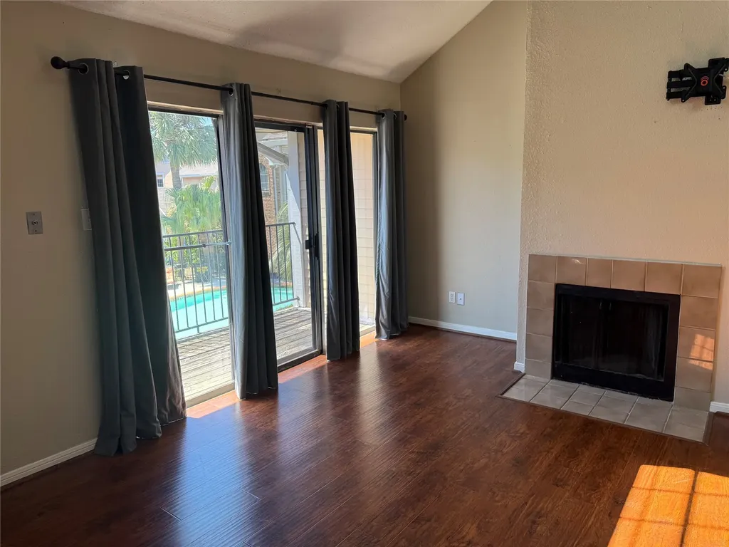 2300 Old Spanish Trail 2006 Houston TX 77054