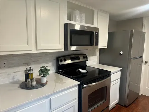 2300 Old Spanish Trail 2006 Houston TX 77054