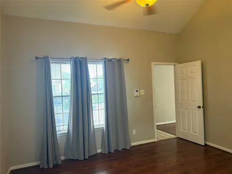 2300 Old Spanish Trail 2006 Houston TX 77054