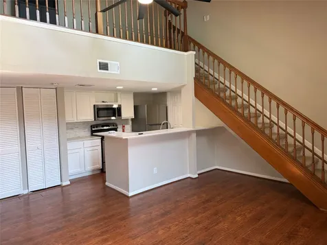 2300 Old Spanish Trail 2006 Houston TX 77054
