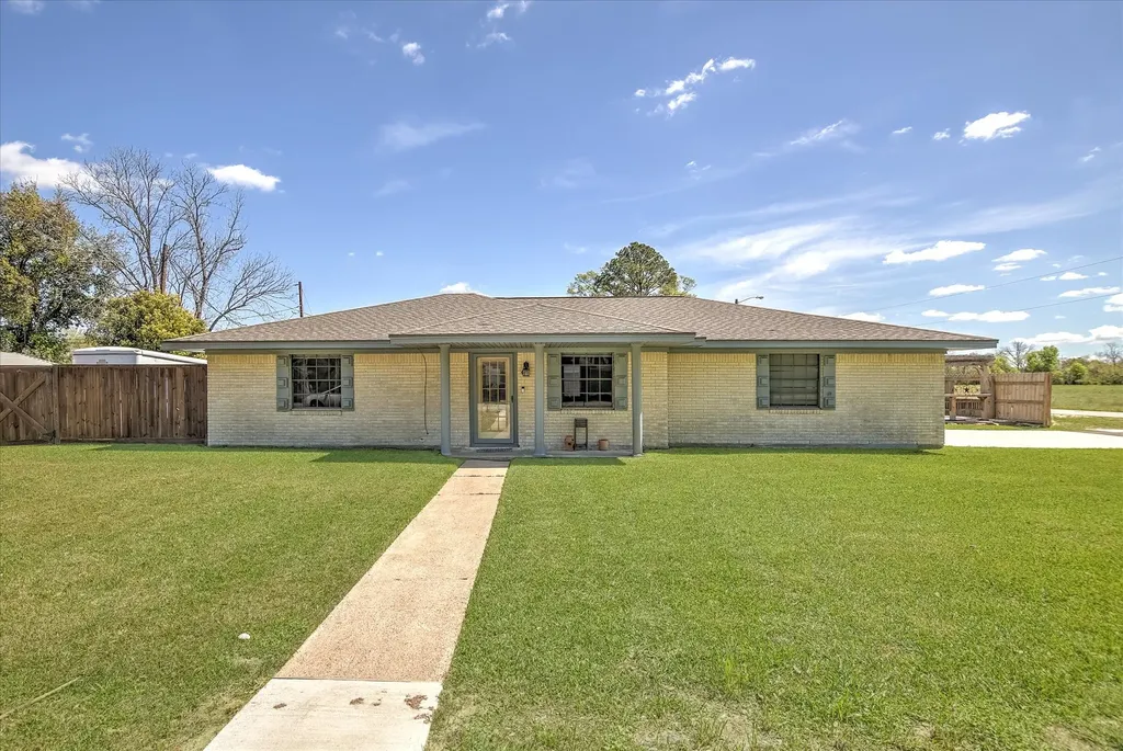5685 Theresa Street Beaumont TX 77705