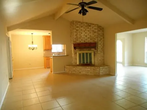 11226 Concho Street Houston TX 77072