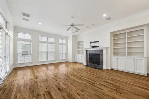 612 Leverkuhn Street Houston TX 77007