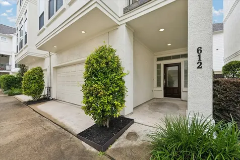 612 Leverkuhn Street Houston TX 77007