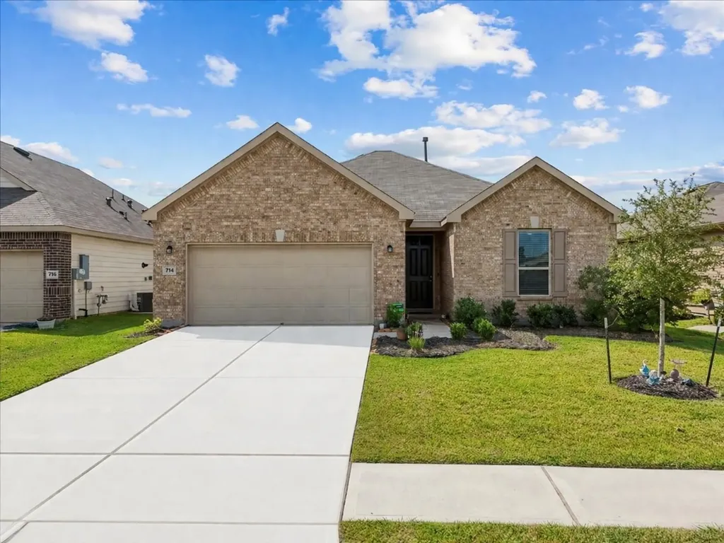 714 Allana Lane Alvin TX 77511