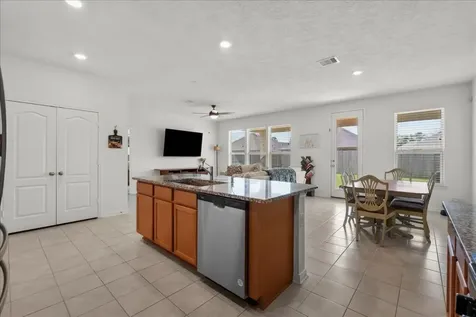 714 Allana Lane Alvin TX 77511