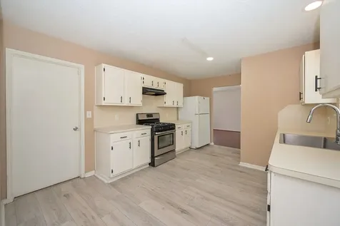 13723 Wood River Drive Houston TX 77085