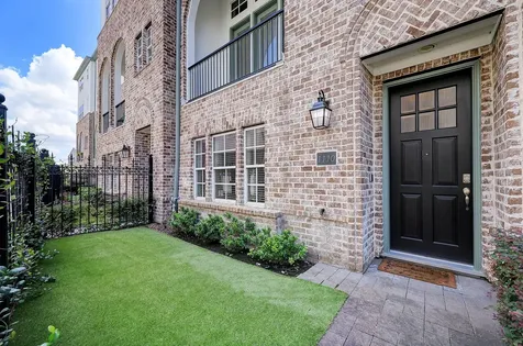 1110 Thompson Street Houston TX 77007