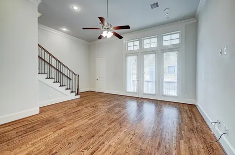 1110 Thompson Street Houston TX 77007