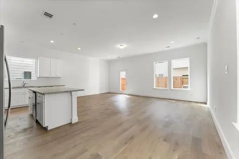 6402 Pregonero Lane Houston TX 77048