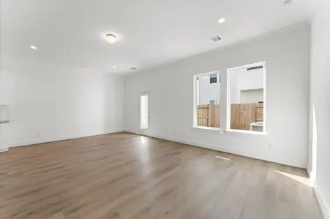 6402 Pregonero Lane Houston TX 77048